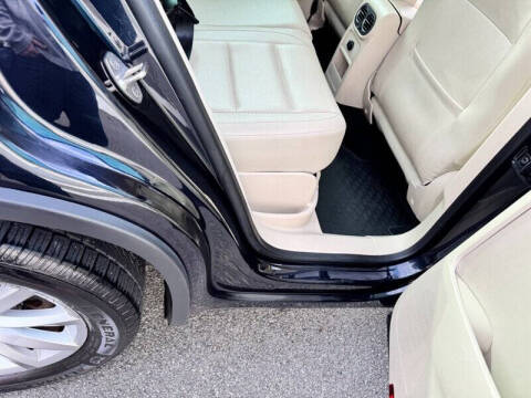 2017 Volkswagen Tiguan 2.0T Wolfsburg Edition 4Motion