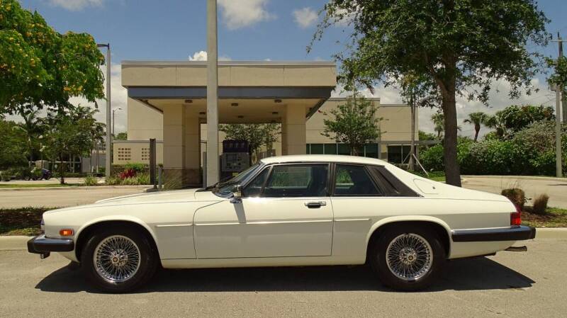 1989 Jaguar XJ-Series for sale at Premier Luxury Cars in Oakland Park FL