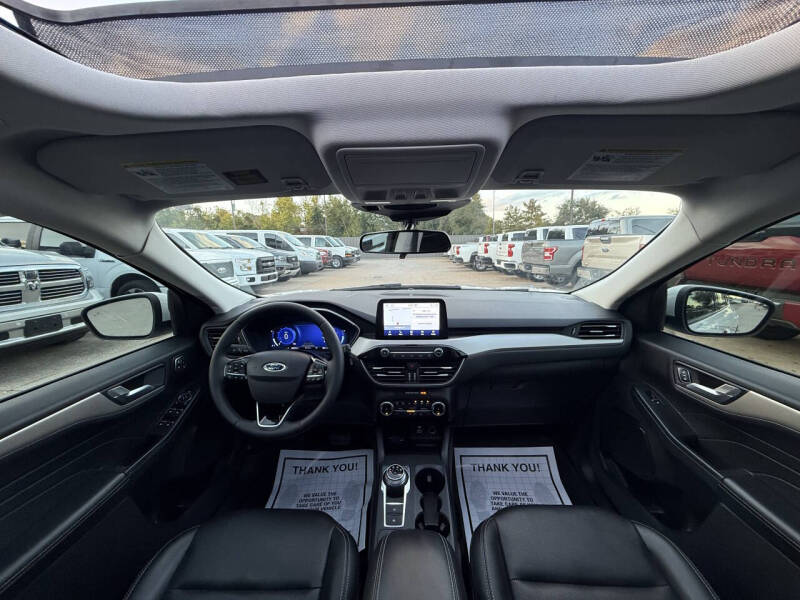 2022 Ford Escape SEL