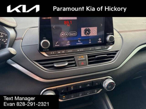 2022 Nissan Altima 2.5 SR