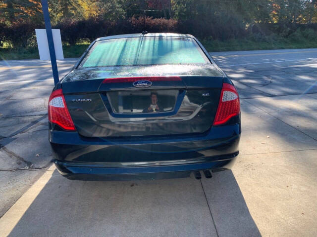 2010 Ford Fusion for sale at Chuckie Bizzarro's Fleetwing Auto in Erie, PA