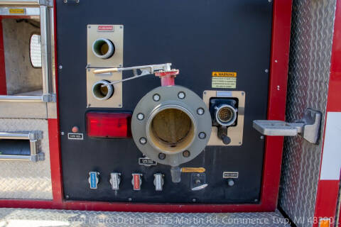 2001 Hendrickson Firetruck