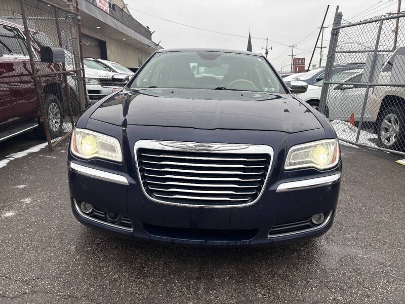 2014 Chrysler 300 C