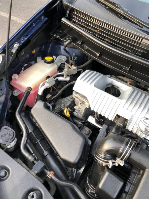 2013 Toyota Prius v Three