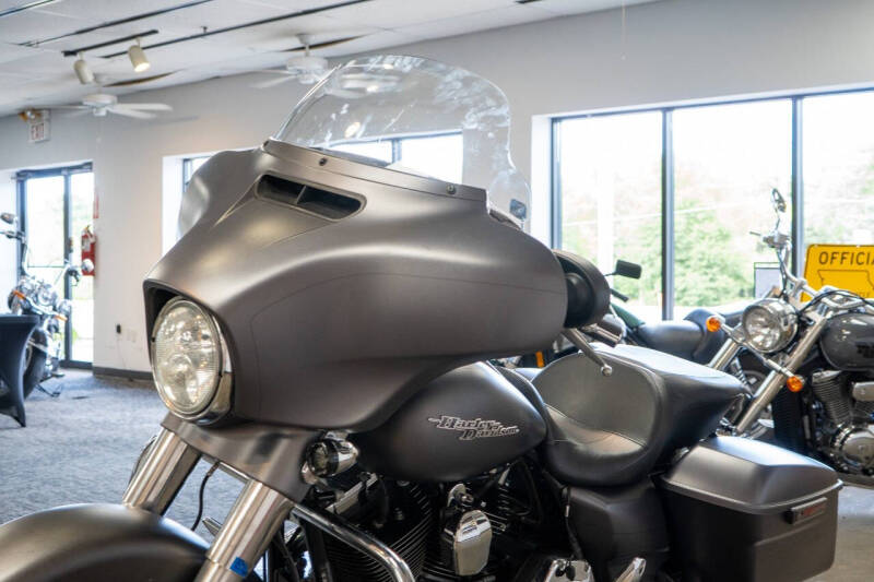 2016 Harley-Davidson Street Glide Special