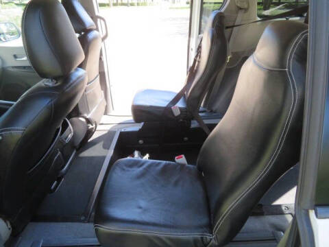 2016 Toyota Sienna LE Mobility 7-Passenger