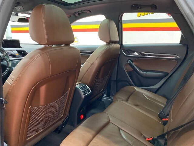 2016 Audi Q3 2.0T quattro Premium Plus