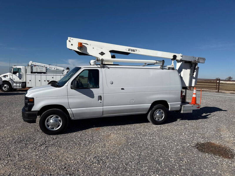 2011 Ford E-Series E-350 SD