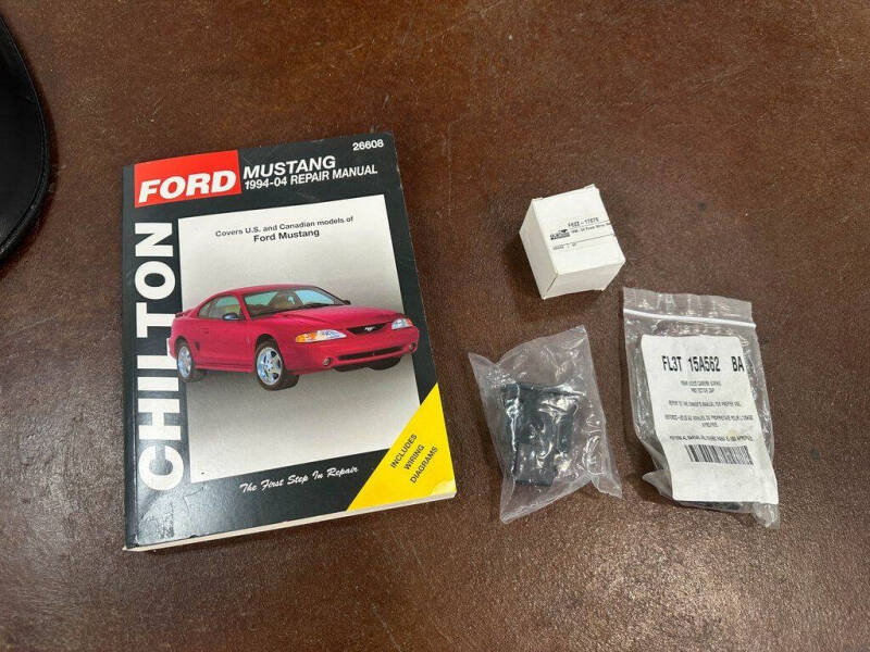 2001 Ford Mustang SVT Cobra