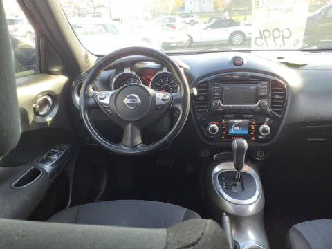 2015 Nissan JUKE S