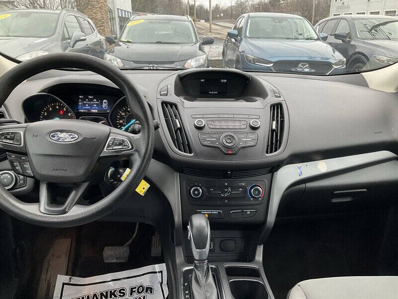 2019 Ford Escape S