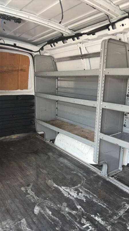 2017 Chevrolet Express 2500