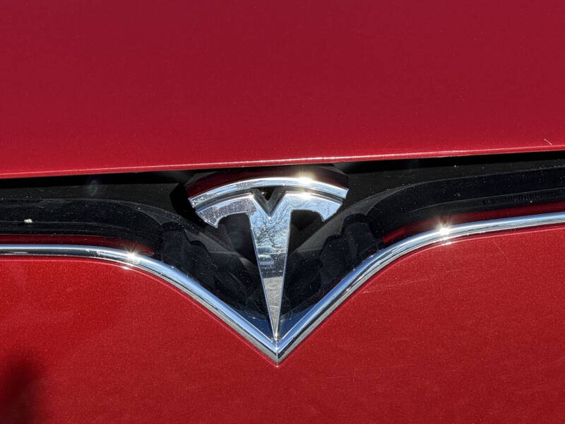 2016 Tesla Model S P90D