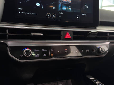 2024 Kia Sorento X-Pro SX-Prestige