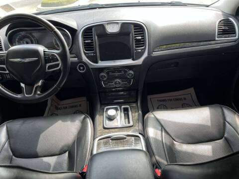 2018 Chrysler 300 Limited