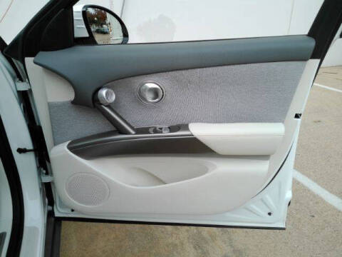 2024 Genesis GV60 Standard