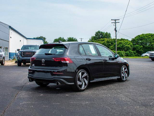 2024 Volkswagen Golf GTI S