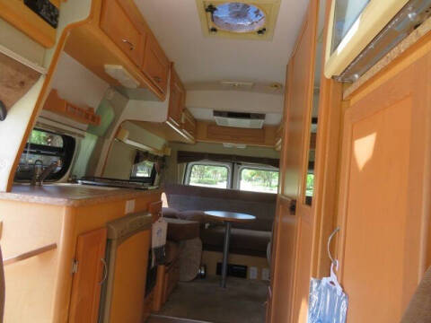 2006 Ford E-Series E-350 SD