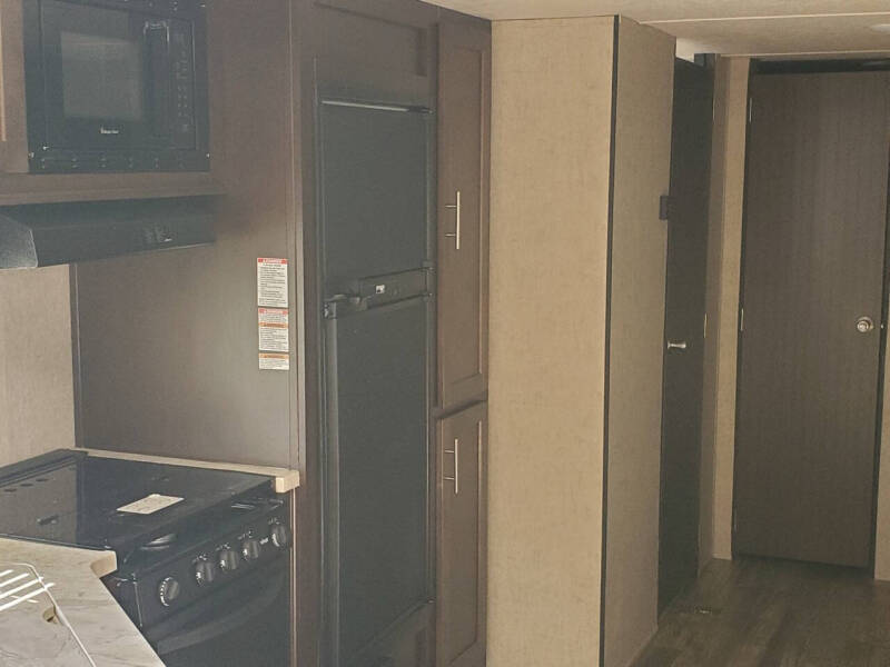 2017 Forest River 284BF Cherokee