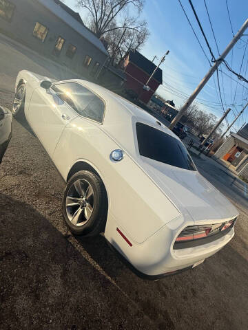 2016 Dodge Challenger SXT