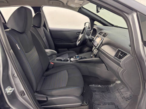 2023 Nissan LEAF SV PLUS