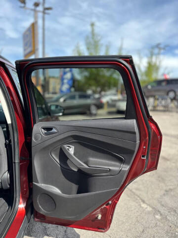 2016 Ford Escape SE