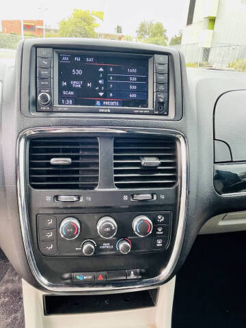 2020 Dodge Grand Caravan SXT