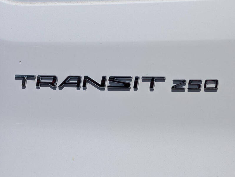 2025 Ford Transit