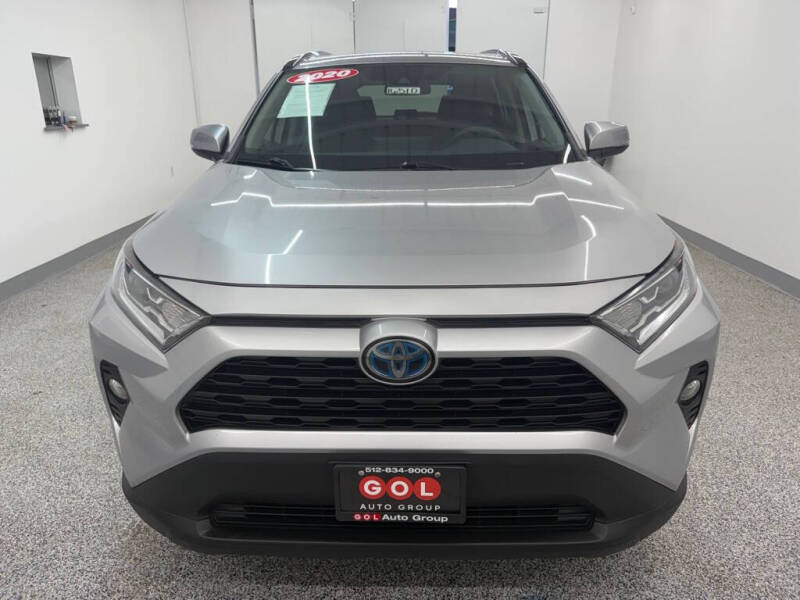 2020 Toyota RAV4 Hybrid XLE
