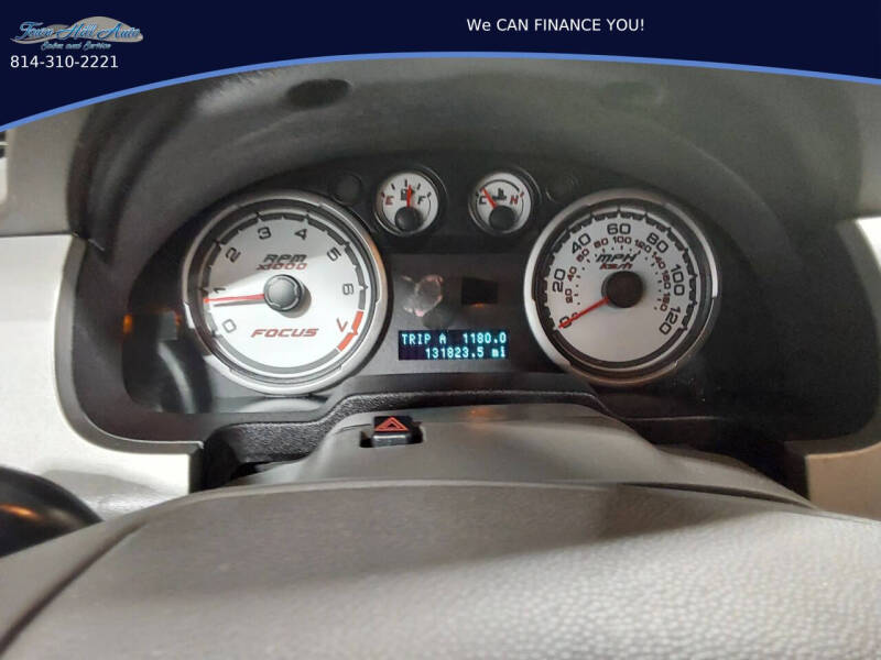 2010 Ford Focus SES