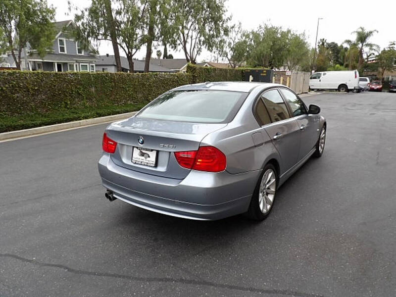 2011 BMW 3 Series 328i