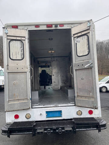 2010 Freightliner MT45 Chassis