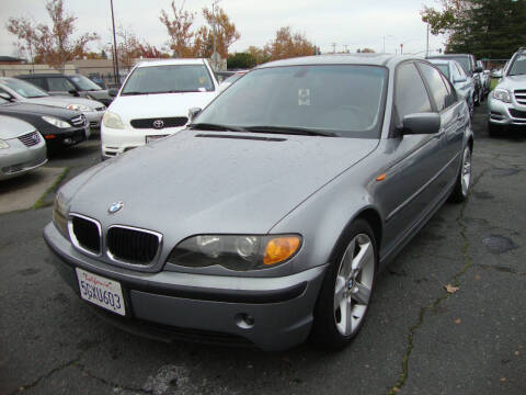 2004 BMW 3 Series 325i