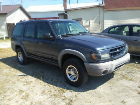 2000 Ford Explorer for sale at RICK'S AUTO SALES in Logansport IN