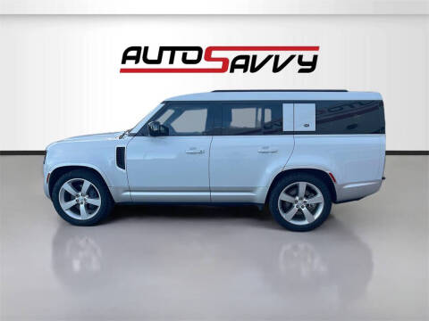 2023 Land Rover Defender 130 SE