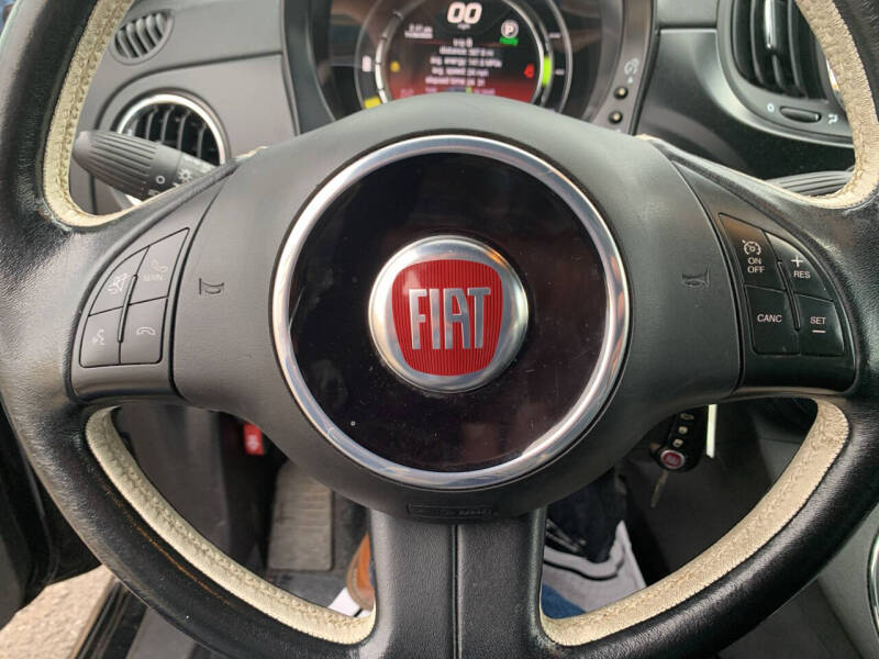 2017 FIAT 500e
