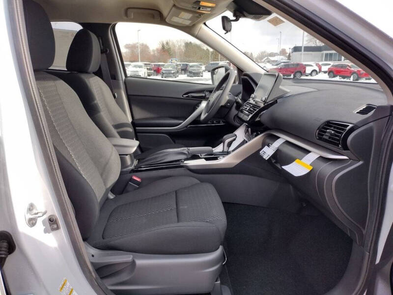 2026 Mitsubishi Eclipse Cross LE
