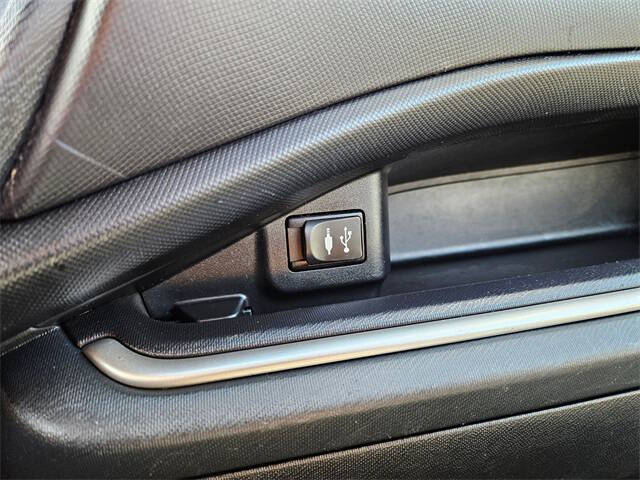 2014 Toyota Prius c Four