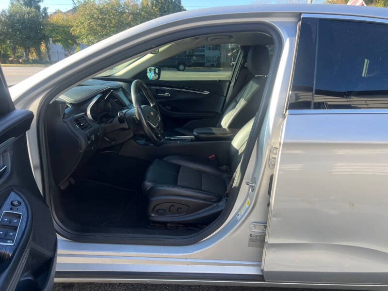 2017 Chevrolet Impala LT