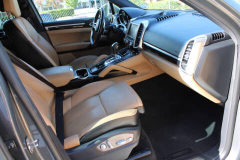 2016 Porsche Cayenne