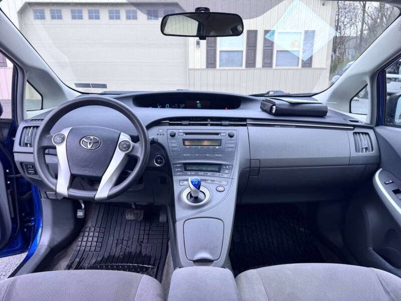 2011 Toyota Prius Two