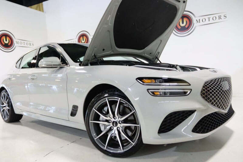 2025 Genesis G70