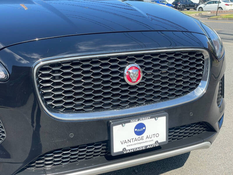 2019 Jaguar E-PACE P250