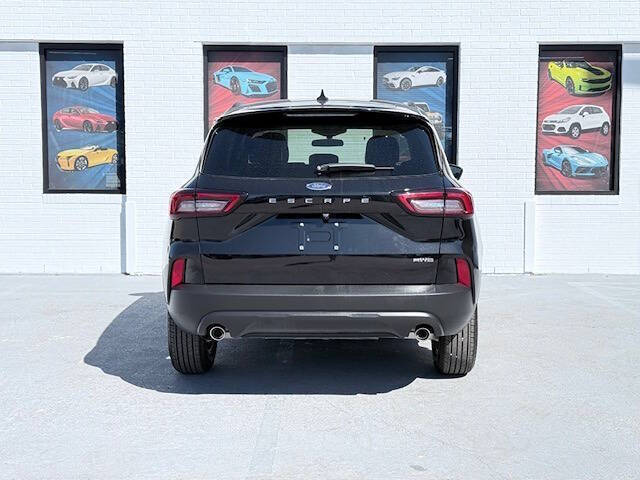 2025 Ford Escape ST-Line Select