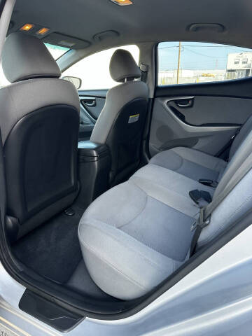 2013 Hyundai Elantra GLS
