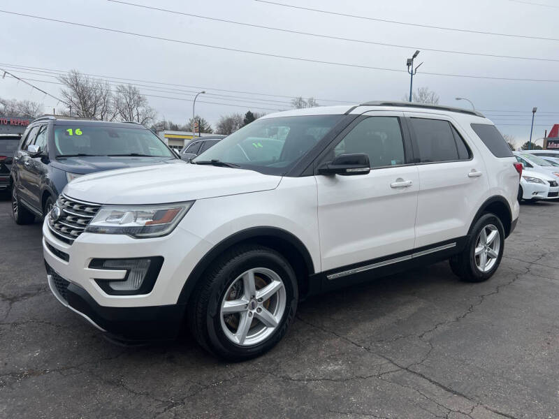 2017 Ford Explorer for sale at Lee's Auto Sales in Garden City MI