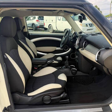 2013 MINI Clubman Cooper