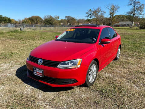 2012 Volkswagen Jetta for sale at LA PULGA DE AUTOS in Dallas TX