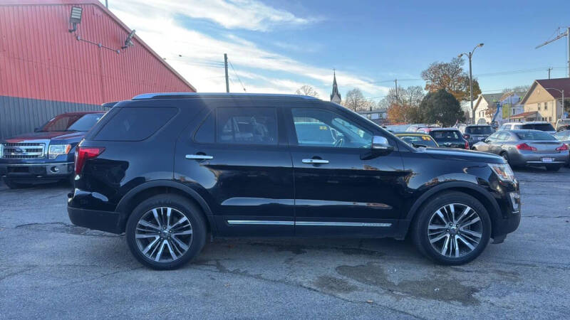2017 Ford Explorer Platinum