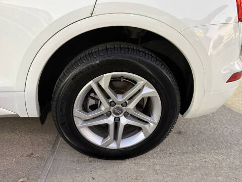 2019 Audi Q5 quattro Premium 45 TFSI